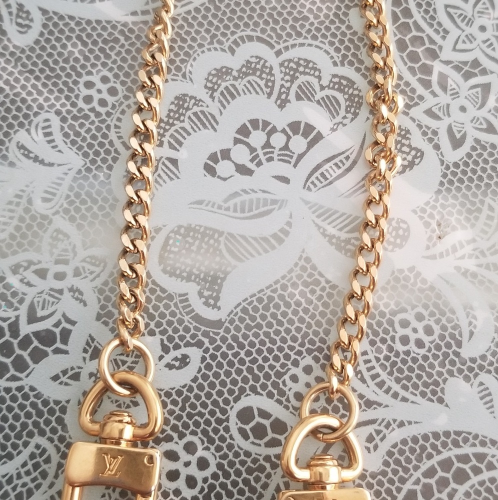 Louis Vuitton Authentic Chain